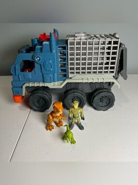 Imaginext 2017 Jurassic World Dino Hauler Truck & Action Figures Play Set